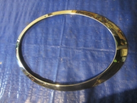 Mini R55 R56 R57 R58 - HEADLIGHT TRIM RING  - 7149906